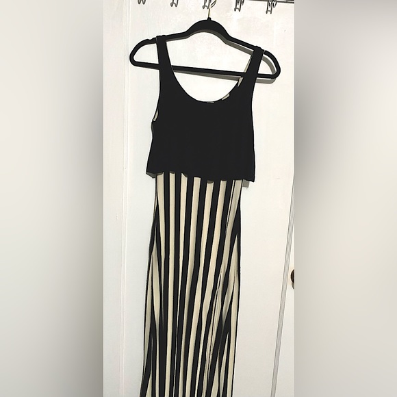 Foreign Exchange Striped Black Cream Maxi Dress Small - Picture 3 of 8
